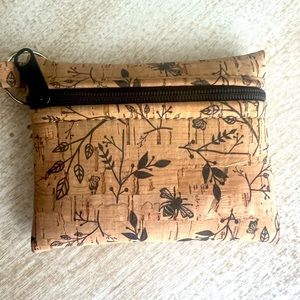 NWOT Cork Zip Pouch Key Chain by Natalie Therese. Cute with Bee and Flowers